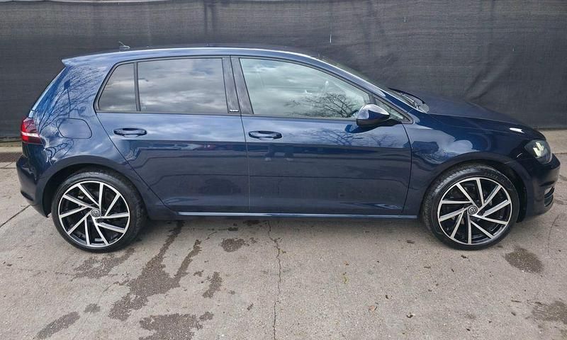 Gebraucht VW Golf VII Allstar 125 PS (91 kW) 2016 Blau Limousine