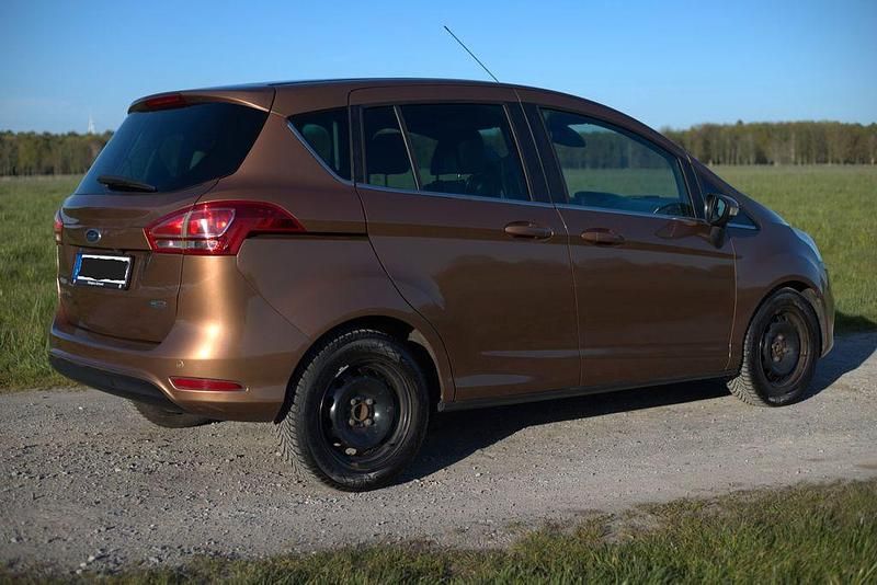 Gebraucht Ford B-MAX Titanium 120 PS (88 kW) 2013 Braun Van / Kleinbus