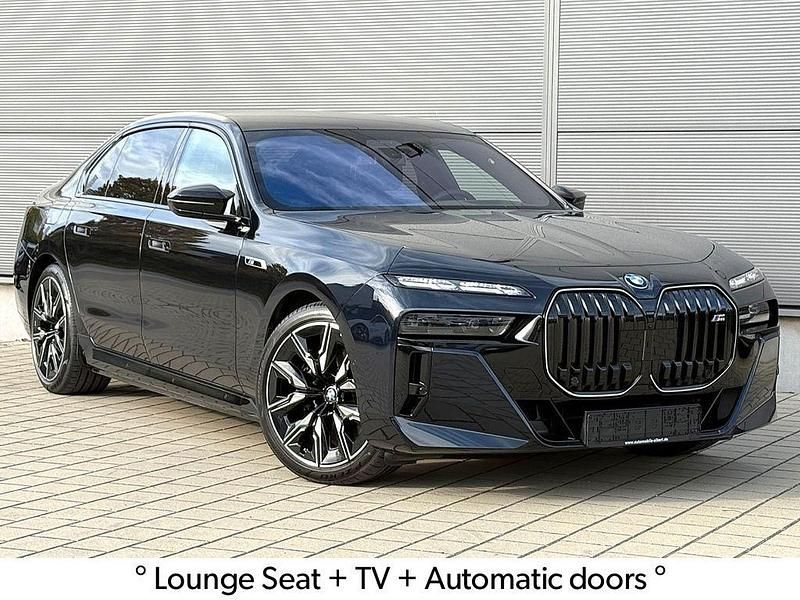 Schwarz Gebraucht 2024 BMW i7 Performance Limousine | 134.590 € (Teuer) - Bild 1/4
