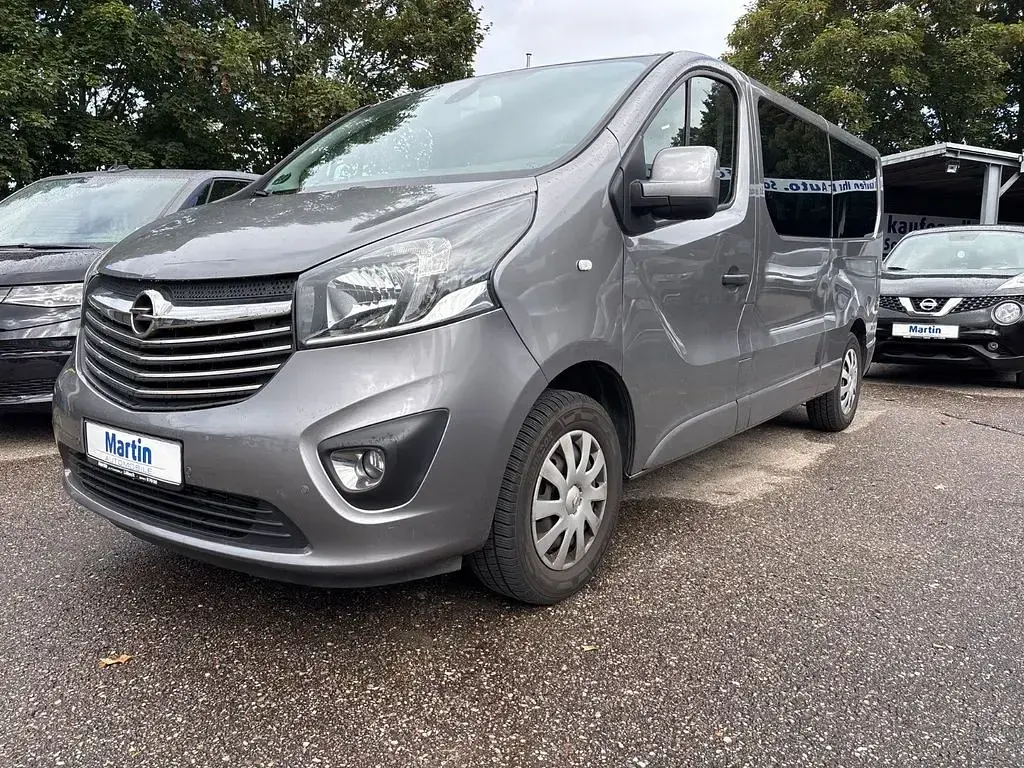 Gebraucht Opel Vivaro 125 PS (91 kW) 2018 Grau Van / Kleinbus