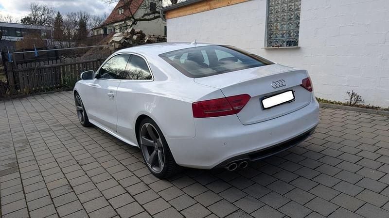 Gebraucht Audi A5 S-Line 170 PS (125 kW) 2010 Weiß Coupé