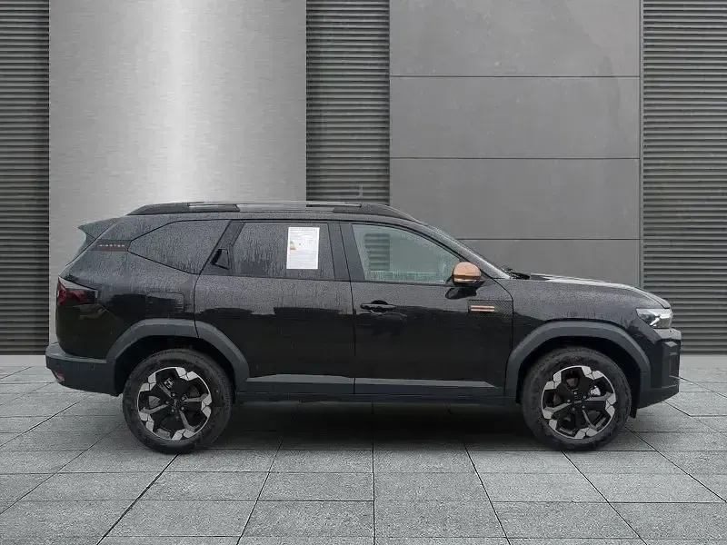 Neu Dacia Bigster Extreme 158 PS (116 kW) 2026 Perlmuttschwarz SUV