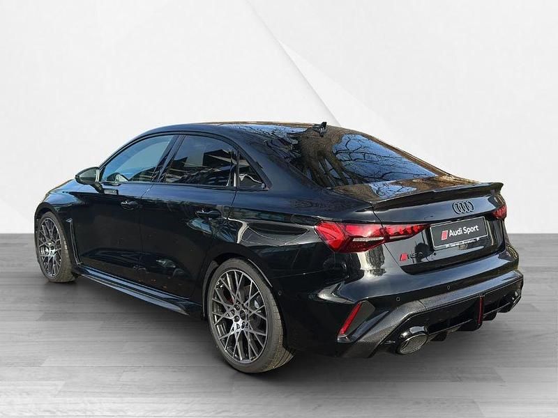 Gebraucht Audi RS3 Ambiente 400 PS (294 kW) 2025 Mythosschwarz metallic Limousine