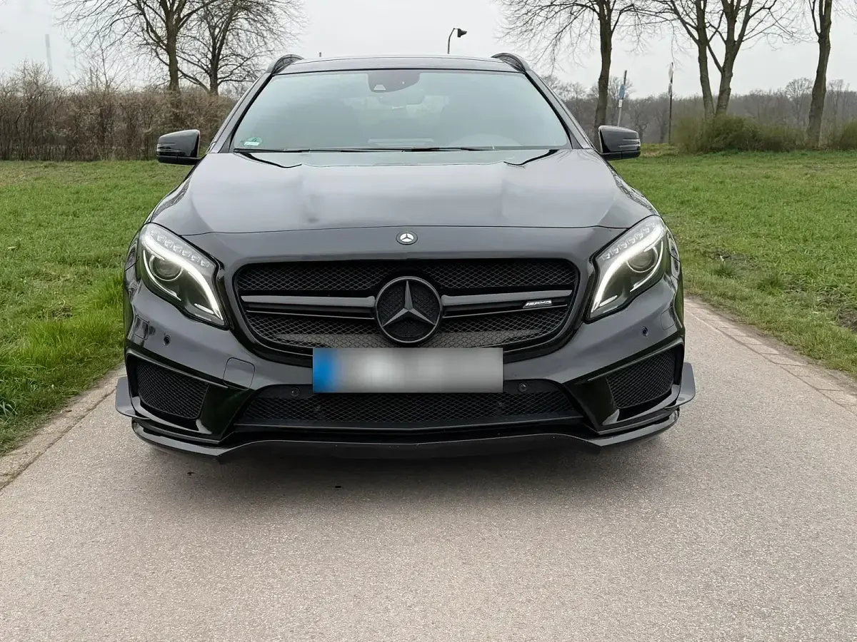 Gebraucht Mercedes GLA45 AMG 360 PS (264 kW) 2015 Schwarz SUV