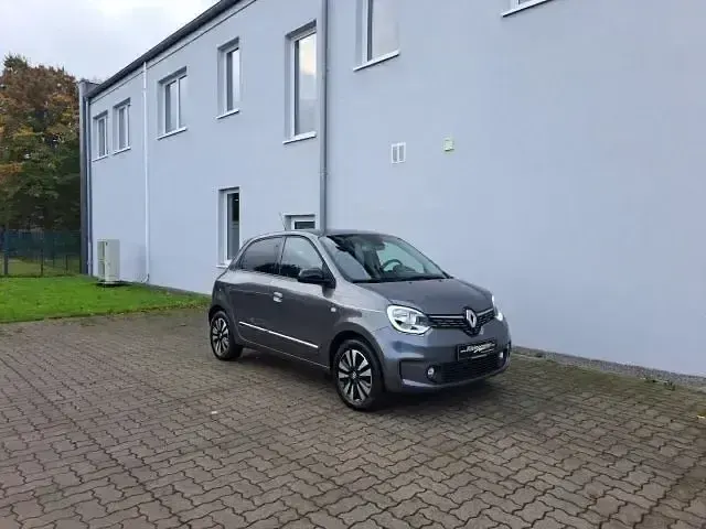 Używany Renault Twingo Techno 60 kW (82 KM) 2023 Szary Hatchback