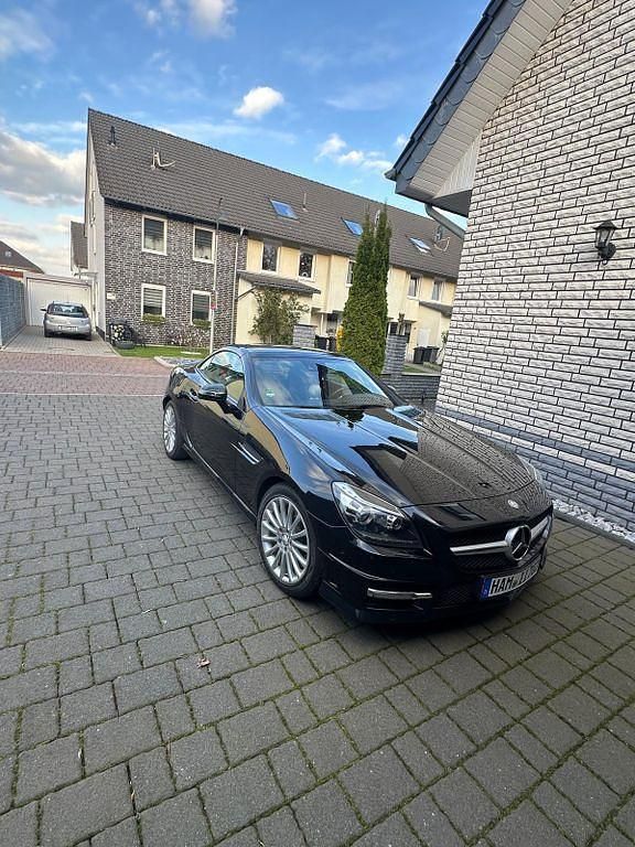 Gebraucht Mercedes SLK200 184 PS (135 kW) 2011 Schwarz Cabrio