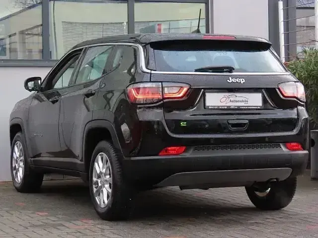 Occasion Jeep Compass 131 ch (96 kW) 2024 Noir SUV