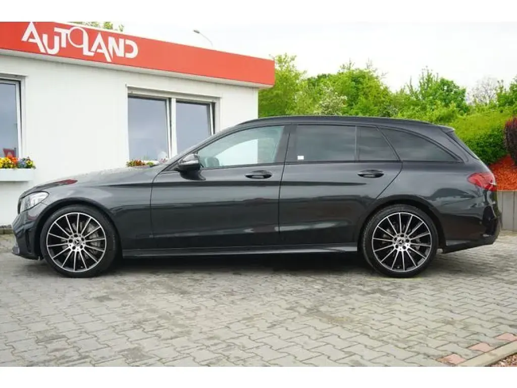 Gebraucht Mercedes C300 AMG 245 PS (180 kW) 2020 Graphitgrau metallic (metallic) Kombi