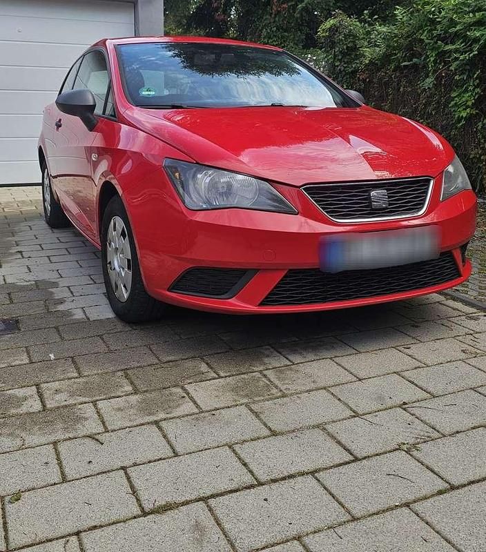Rot Gebraucht 2013 Seat Ibiza Reference Kleinwagen | 3.800 € (Fairer Preis) - Bild 1/4