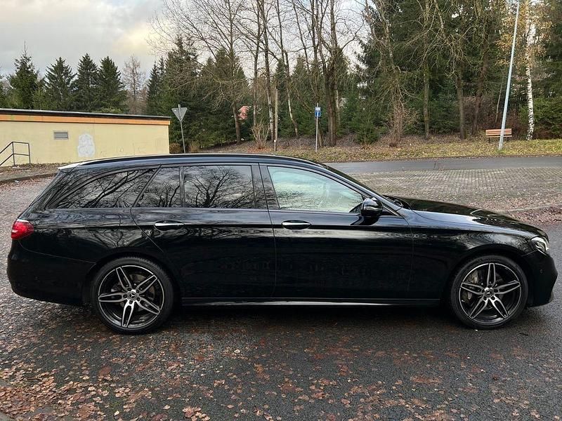 Gebraucht Mercedes E400 AMG 340 PS (250 kW) 2019 Schwarz Limousine
