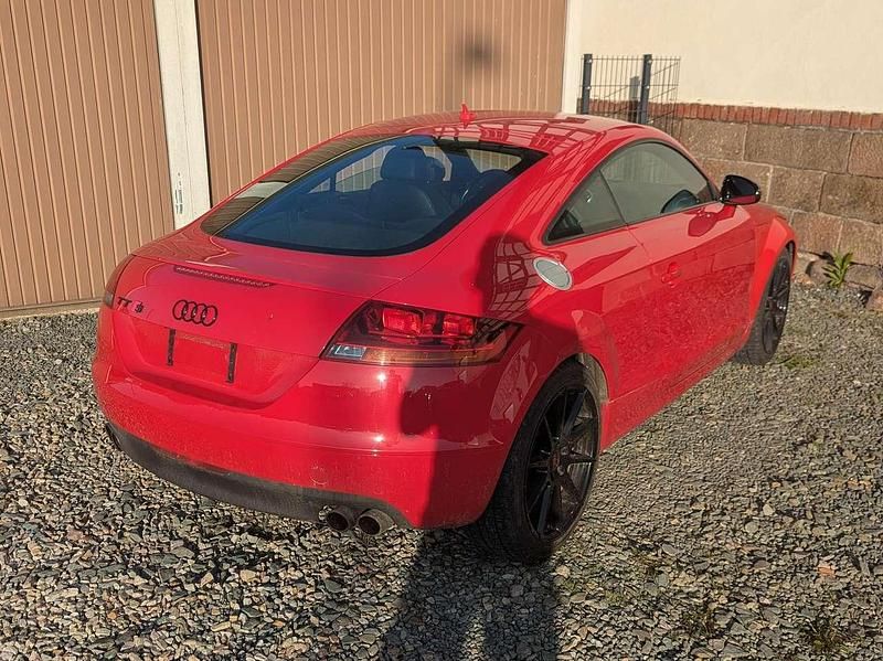 Używany Audi TT S-Line 200 KM (147 kW) 2006 Czerwony Coupe