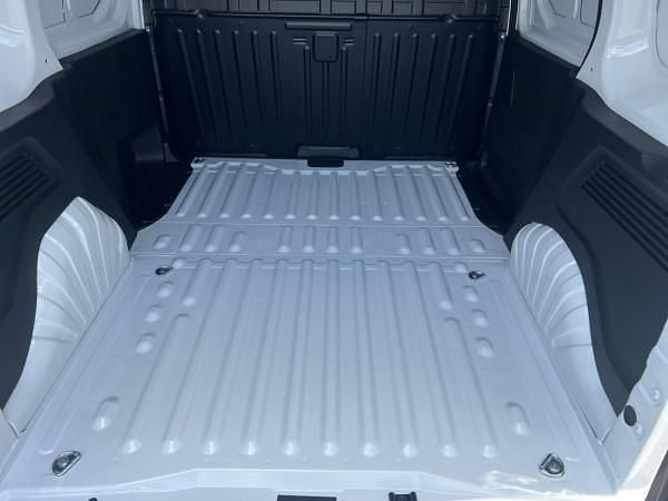 Neu Peugeot E-Partner 100 kW (136 PS) 2025 Weiß (ice white) Van / Kleinbus