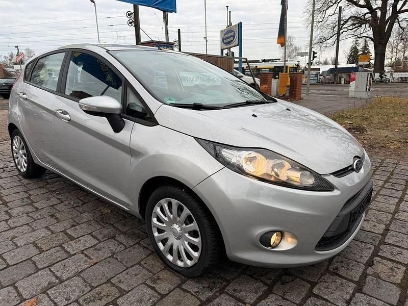 Gebraucht Ford Fiesta 60 PS (44 kW) 2009 Grau Kleinwagen