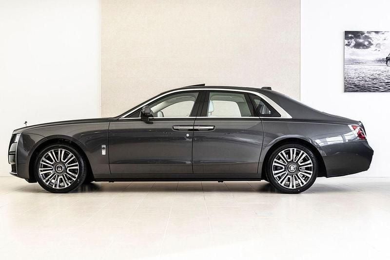 Gebraucht Rolls Royce Ghost 571 PS (419 kW) 2022 Grau Limousine