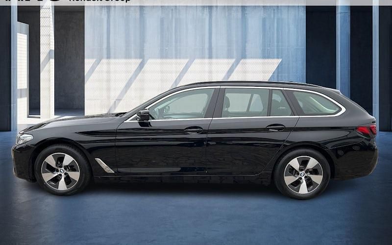Gebraucht BMW 520 Performance 197 PS (144 kW) 2022 Schwarz Kombi