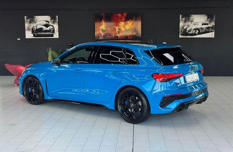 Gebraucht Audi RS3 Ambiente 400 PS (294 kW) 2021 Blau Limousine