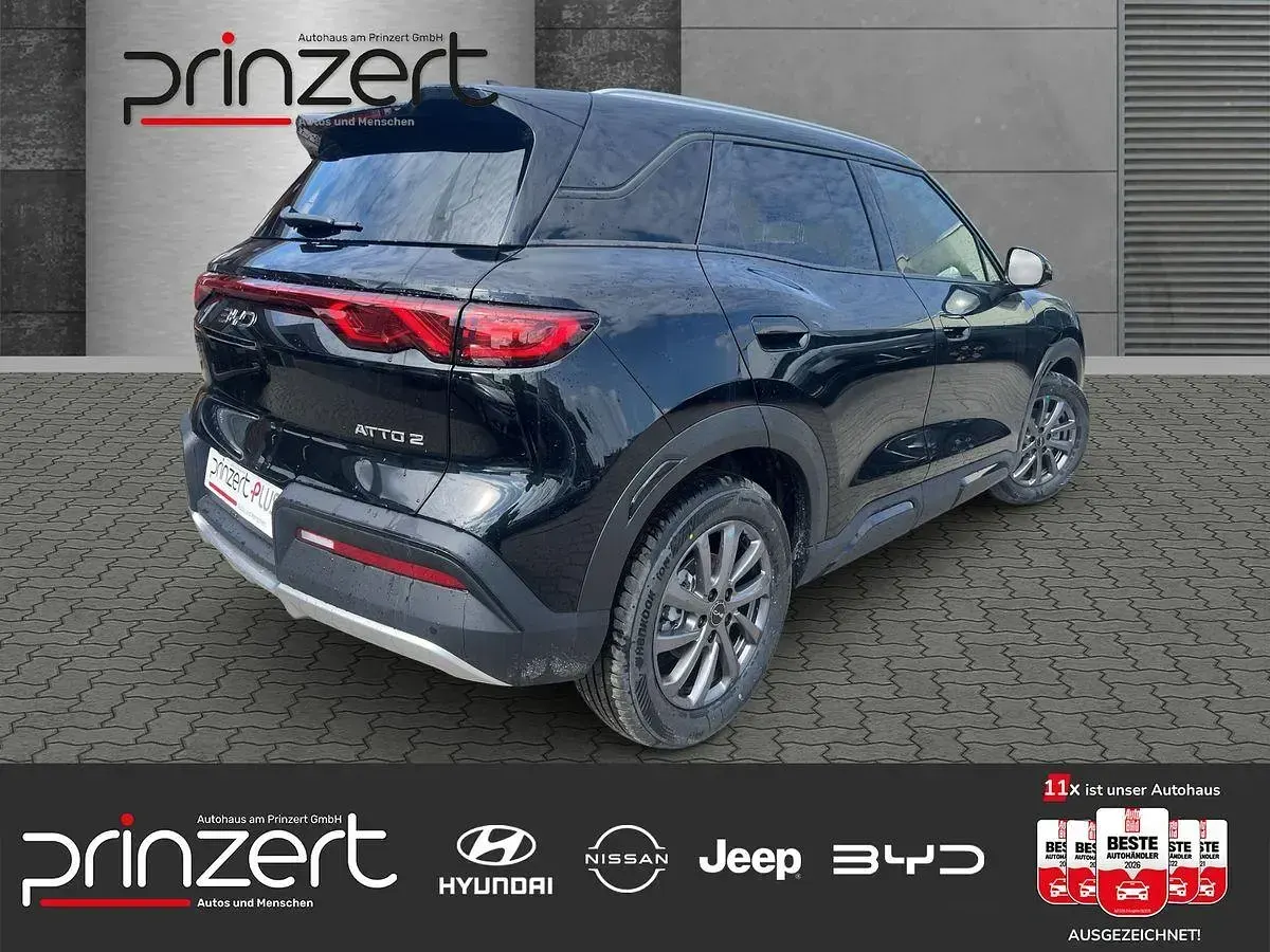 Gebraucht BYD Atto 2 Boost 212 PS (155 kW) 2026 Skiing white & black SUV