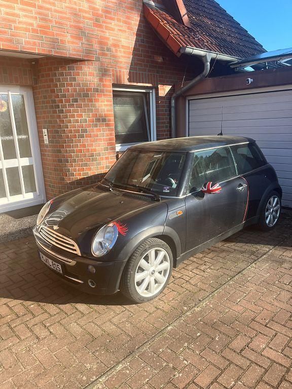 Second-hand Mini ONE 90 CP (66 kW) 2005 Albastru Hatchback