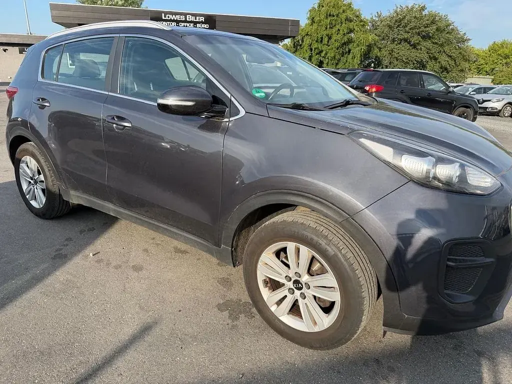 Gebraucht Kia Sportage Attract 132 PS (97 kW) 2017 Grau SUV