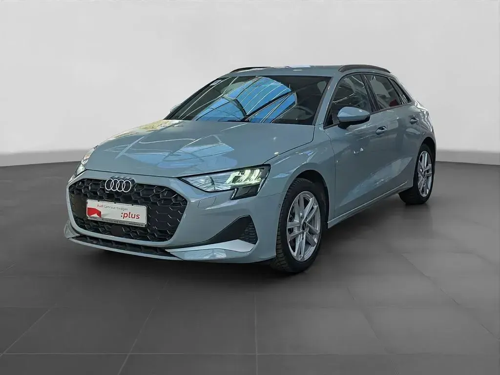 Gebraucht Audi A3 Advanced 150 PS (110 kW) 2025 Grau Limousine