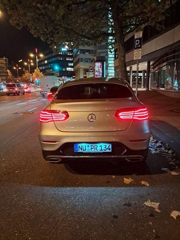 Silber Gebraucht 2018 Mercedes GLC250 Coupé | 22.999 € (Guter Preis) - Bild 1/4