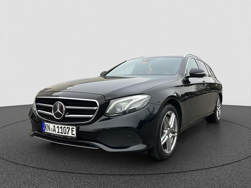 Second-hand Mercedes E300 306 CP (225 kW) 2020 Negru Break