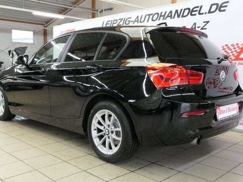 Gebraucht BMW 118 Advantage 136 PS (100 kW) 2017 Schwarz Kleinwagen