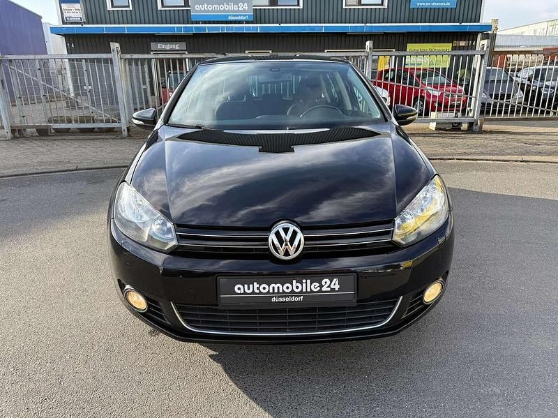 Gebraucht VW Golf VI Highline 122 PS (89 kW) 2009 Deep black perleffekt Kleinwagen