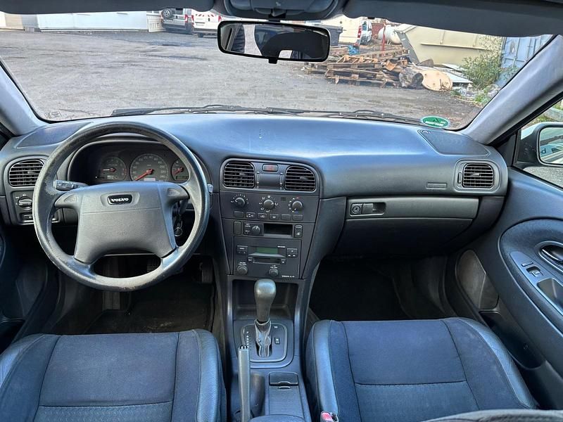 Gebraucht Volvo V40 122 PS (89 kW) 2001 Kombi