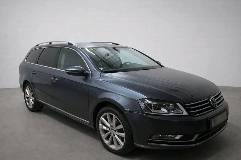 Gebraucht VW Passat 170 PS (125 kW) 2011 Grau Kombi