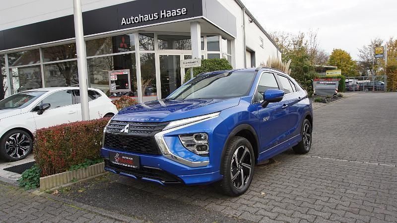 Laserblau Gebraucht 2022 Mitsubishi Eclipse Select SUV | 21.900 € (Guter Preis) - Bild 1/4
