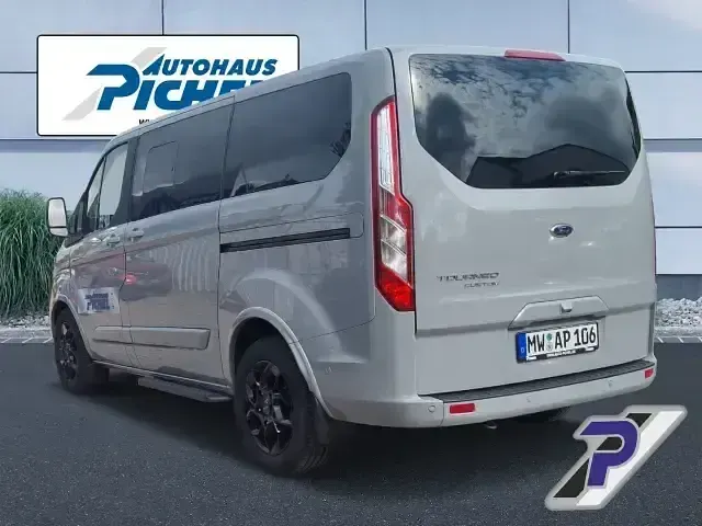 Gebraucht Ford Tourneo Custom Titanium 110 PS (80 kW) 2023 Grau Van
