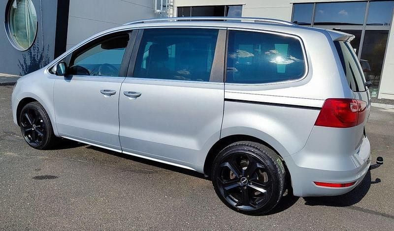 Gebraucht Seat Alhambra Style 140 PS (102 kW) 2014 Silber Van / Kleinbus
