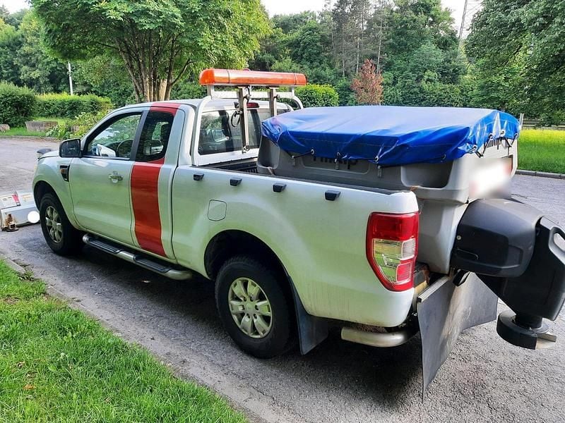 Gebraucht Ford Ranger 150 PS (110 kW) 2014 Weiß Pickup