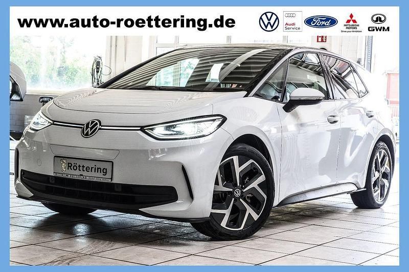 Weiß Gebraucht 2024 VW ID.3 Pro Kleinwagen | 29.690 € (Superpreis) - Bild 1/4