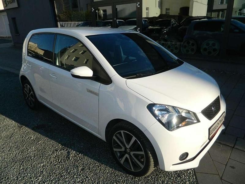 Weiß Gebraucht 2021 Seat Mii Electric Kleinwagen | 12.390 € (Fairer Preis) - Bild 1/4