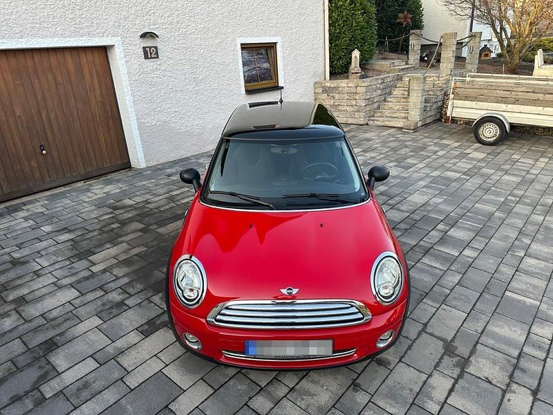 Gebraucht Mini ONE 95 PS (69 kW) 2007 Rot Kleinwagen