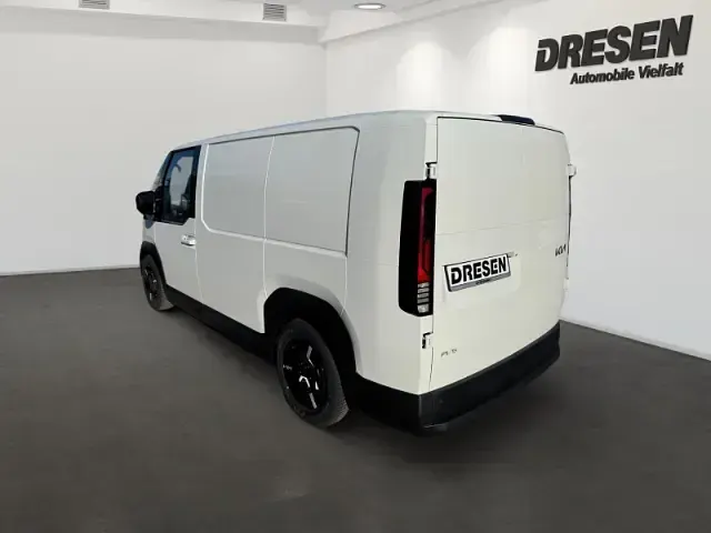 Neu Kia PV5 Plus 119 kW (163 PS) 2026 Weiss Van / Kleinbus