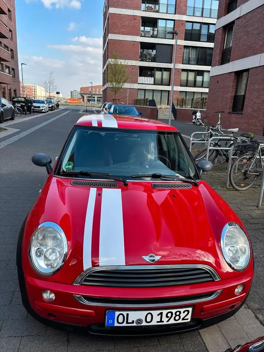 Gebraucht Mini ONE 92 PS (67 kW) 2002 Rot Kleinwagen