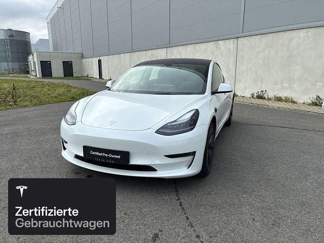 Weiß Gebraucht 2021 Tesla Model 3 Long Range AWD Limousine | 28.400 € (Fairer Preis) - Bild 1/4