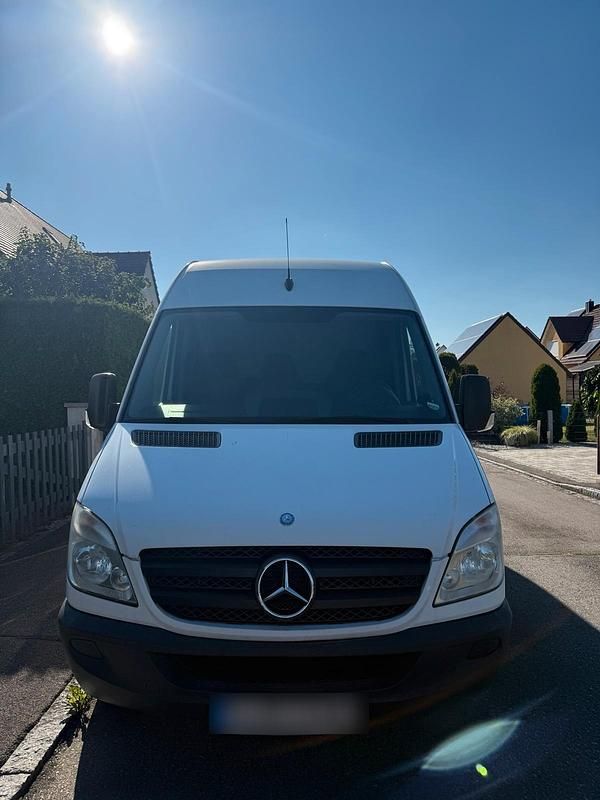Weiß Gebraucht 2011 Mercedes Sprinter Van | 29.390 € - Bild 1/4