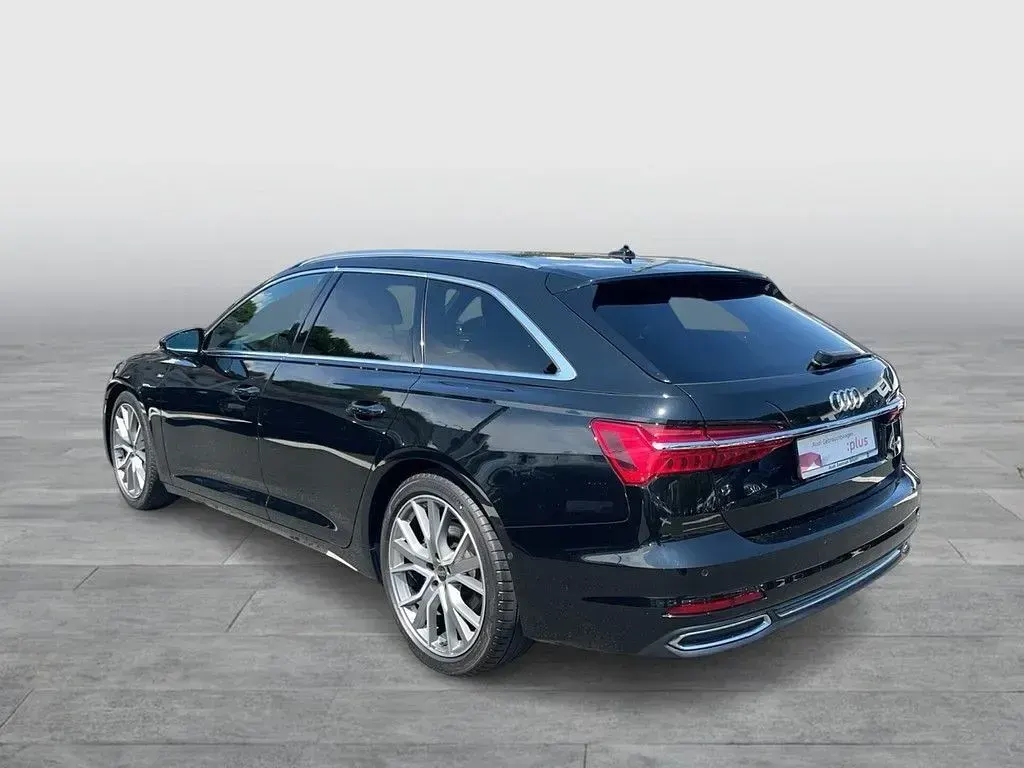 Gebraucht Audi A6 S-Line 286 PS (210 kW) 2022 Mythosschwarz metallic Kombi