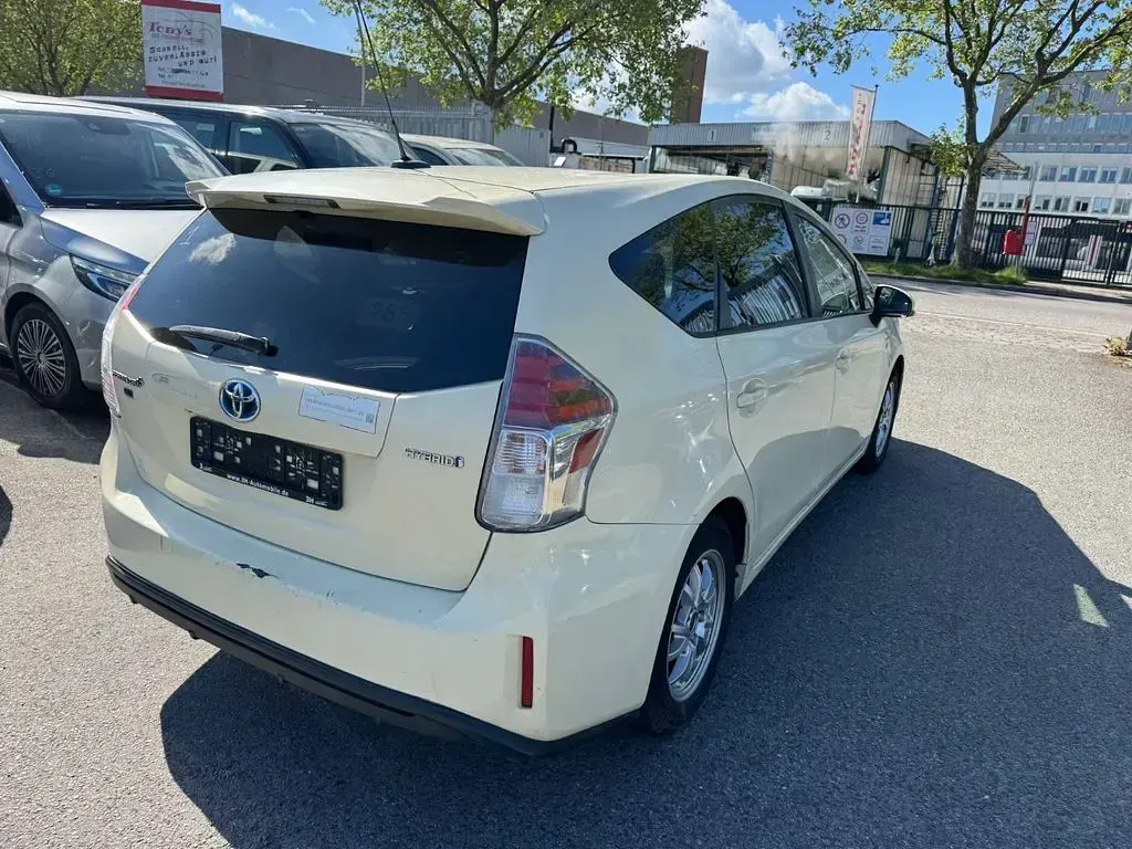 Gebraucht Toyota Prius+ Executive 99 PS (72 kW) 2019 Weiß Van / Kleinbus