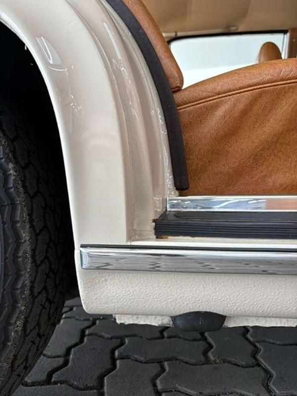 Gebraucht Mercedes 300 200 PS (147 kW) 1971 Beige Limousine