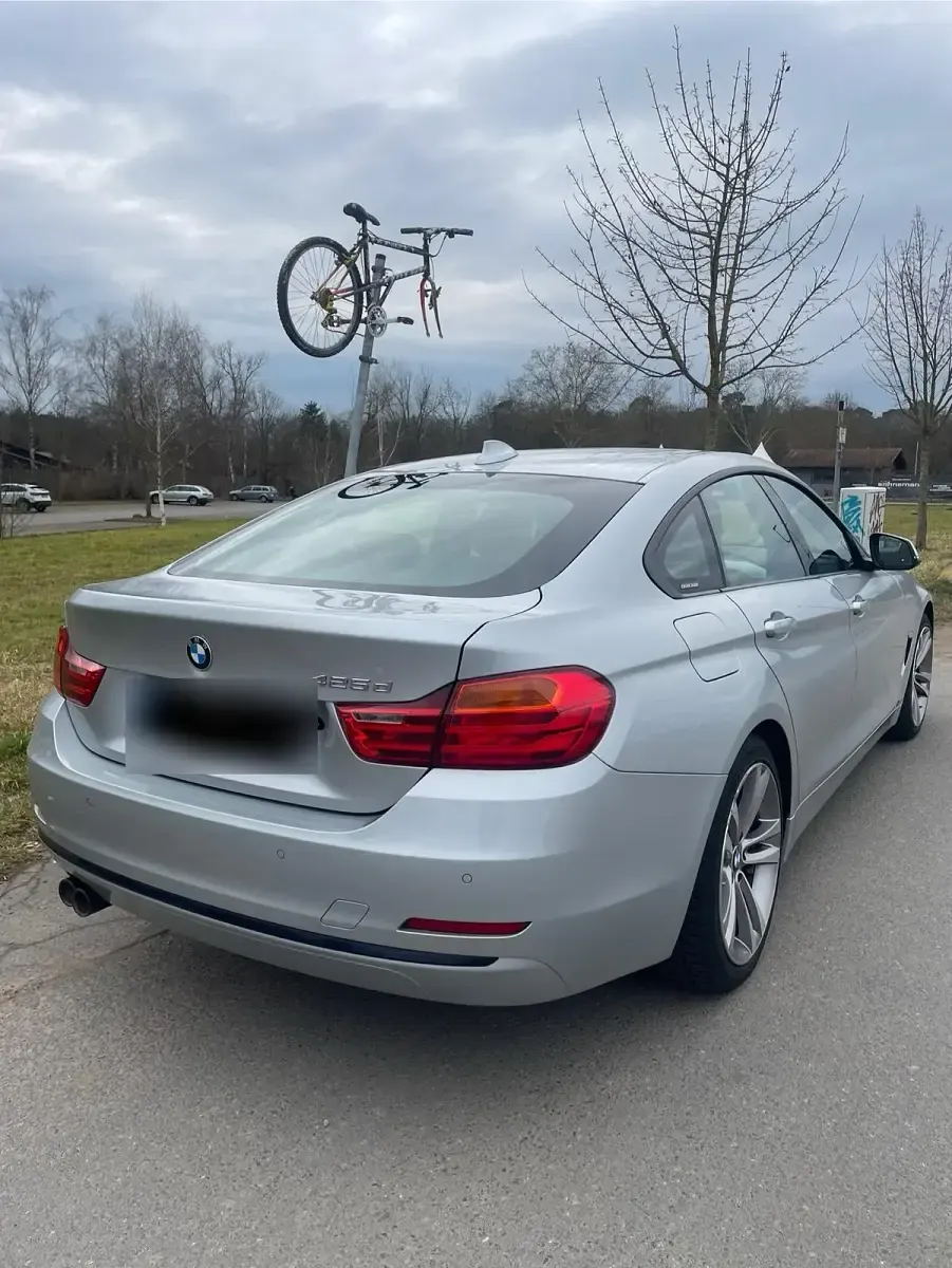 Gebraucht BMW 425 Sport Line 224 PS (164 kW) 2016 Silber Coupé