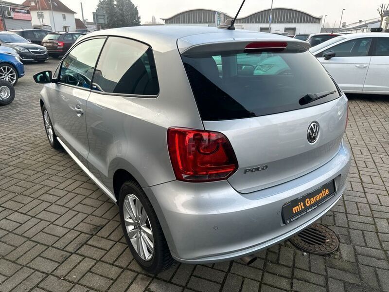 Gebraucht VW Polo Style 105 PS (77 kW) 2011 Silber Kleinwagen