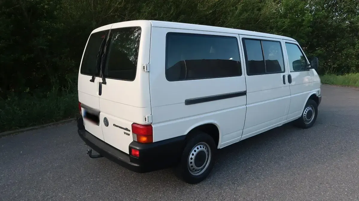 Gebraucht VW T4 102 PS (75 kW) 2001 Weiß Van
