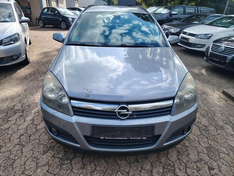 Gebraucht Opel Astra Edition 105 PS (77 kW) 2006 Silber Kombi