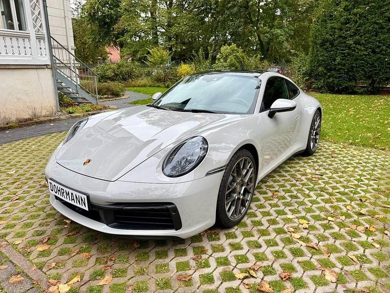Grau Gebraucht 2024 Porsche 992 Chrono | 119.900 € - Bild 1/4