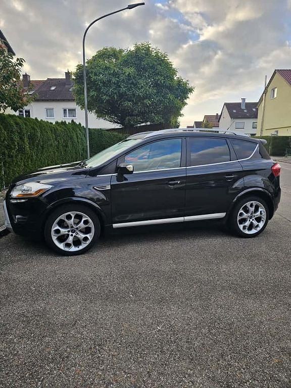 Schwarz Gebraucht 2012 Ford Kuga Individual SUV | 6.250 € (Guter Preis) - Bild 1/4